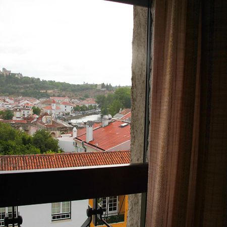 Hotel Kamanga Tomar Luaran gambar