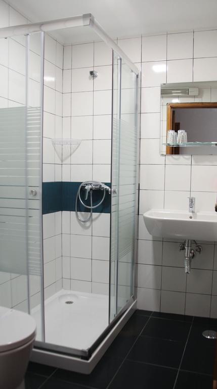 Hotel Kamanga Tomar Luaran gambar